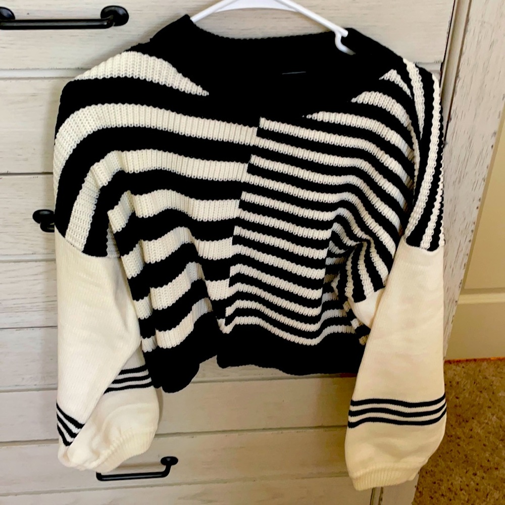 Women’s Black & White Sweater
